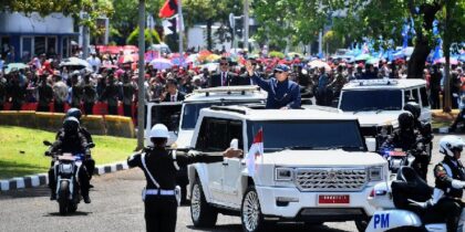 prabowo-dijemput-pakai-maung-saat-tiba-di-cebu-filipina