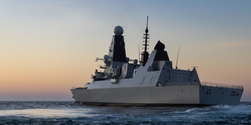 inggris-kirim-kapal-perang-hms-dragon-untuk-amankan-selat-hormuz