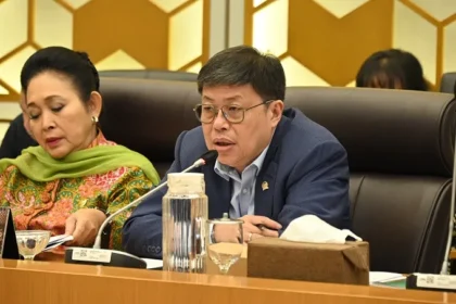 dpr-minta-pemerintah-samakan-perlakuan-angkutan-pupuk-subsidi-dengan-bbm-di-wilayah-bencana