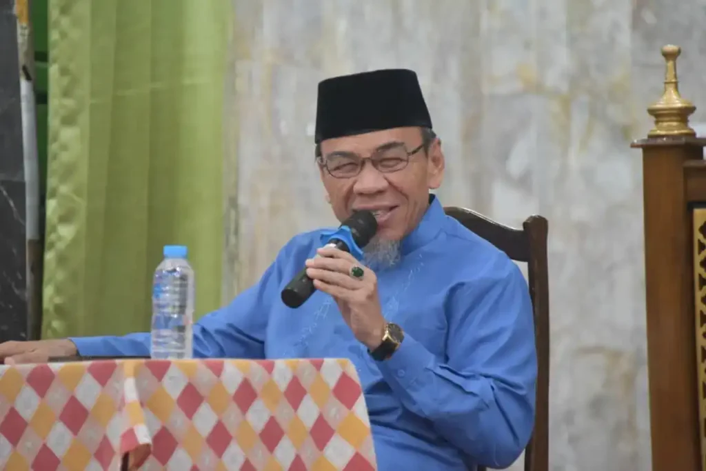 wawako-padang-ajak-warga-hidupkan-smart-surau