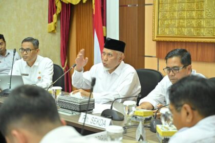 gubernur-mahyeldi-dorong-kolaborasi-lintas-sektor-percepat-nagari-creative-hub