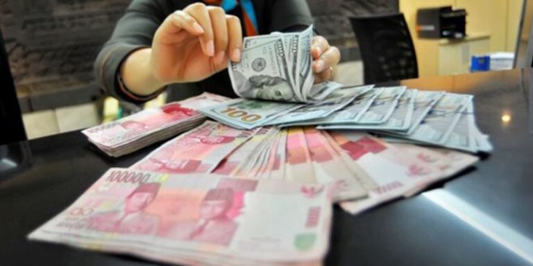 pelemahan-rupiah-tak-lepas-dari-dosa-pemerintah-sebelumnya