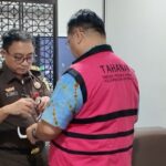 mantan-anggota-ombudsman-jadi-tersangka-kasus-izin-ekspor-cpo