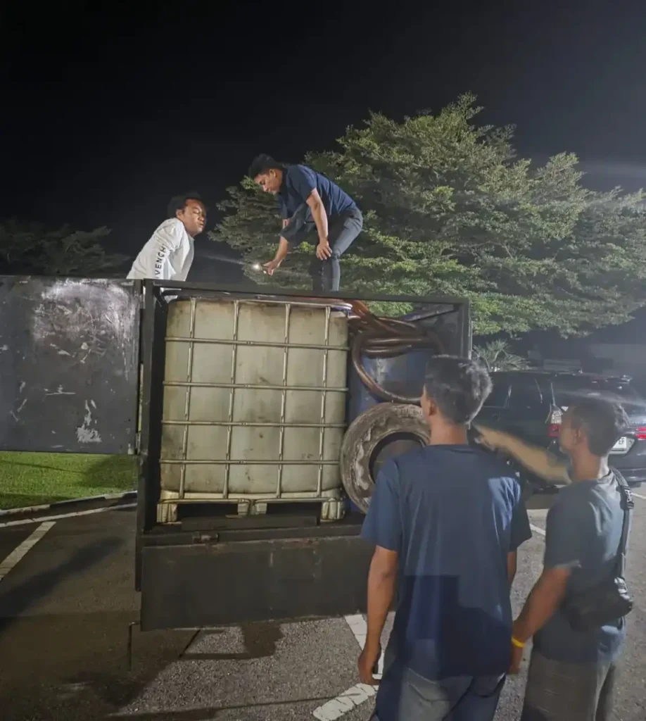 polres-sijunjung-tangkap-tiga-pelaku-penimbunan-bbm-subsidi-ilegal