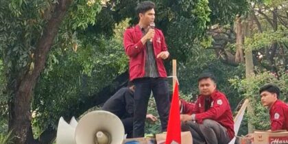 oktasari:-kritik-boleh,-tapi-jangan-abaikan-kerja-pemerintah