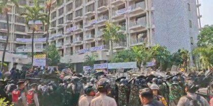 eksekusi-aset-negara-eks-hotel-sultan-ricuh,-puluhan-orang-terluka