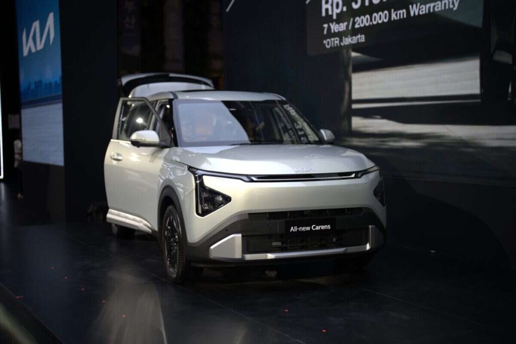 kia-hadirkan-kenyamanan-bagi-keluarga-pada-the-all-new-carens