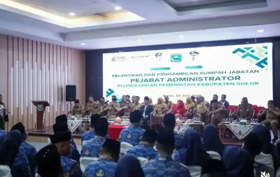 bupati-solok-lantik-59-pejabat-administrator