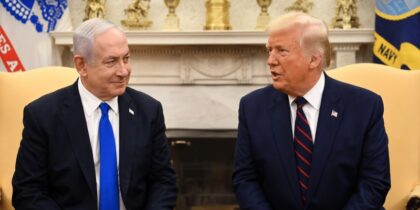 pecah-kongsi-trump-netanyahu-membahagiakan-banyak-pihak