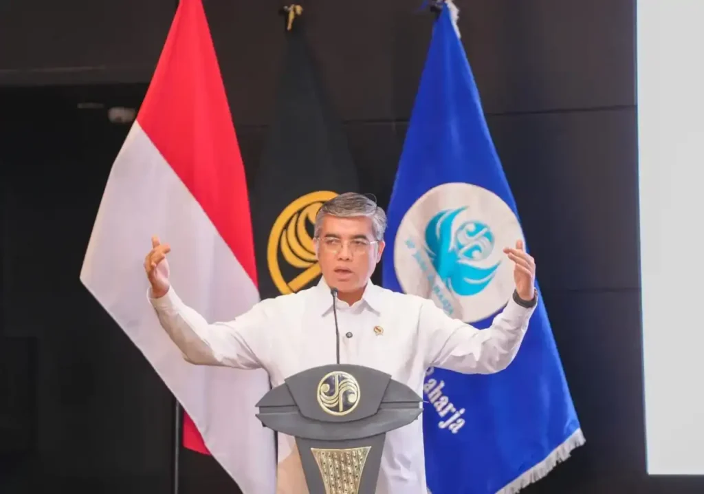 menaker-dorong-pekerja-dan-perusahaan-bangun-kemitraan-strategis
