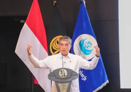 menaker-dorong-pekerja-dan-perusahaan-bangun-kemitraan-strategis