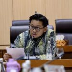 Anggota Komisi VII DPR RI, Andhika Satya Wasistho, dalam Rapat Dengar Pendapat (RDP) Komisi VII DPR RI dengan LPP TVRI, LPP RRI, dan LKBN Antara terkait pembahasan RKA-KL dan RKP-KL Tahun Anggaran 2027 di Gedung Nusantara I, Senayan, Jakarta, Rabu (17/6/2026). Foto: Alma/Karisma