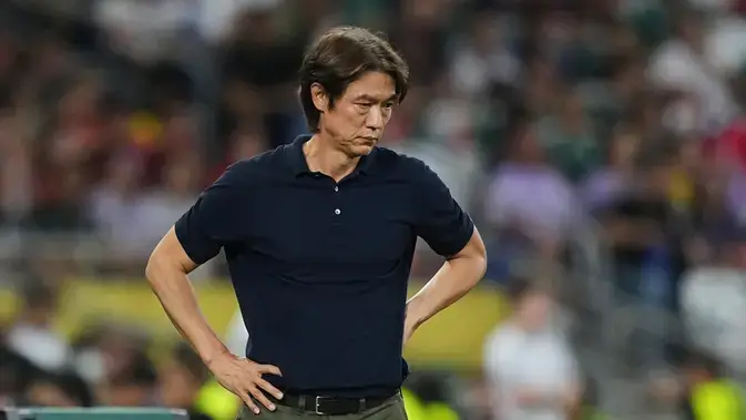 Pelatih tim nasional Korea Selatan, Hong Myung-bo