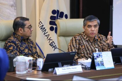 Kementerian Ketenagakerjaan (Kemnaker) dan Kementerian Ekonomi Kreatif (Kemenekraf) memperkuat sinergi untuk menyiapkan tenaga kerja yang kompeten sekaligus memperluas kesempatan kerja di sektor ekonomi kreatif.