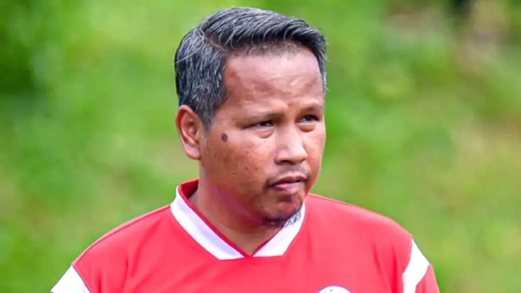 Andri Ramawi saat diperkenalkan sebagai pelatih kepala baru Persipura Jayapura untuk musim 2026/2027