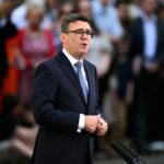 Andy Burnham saat menerima mandat resmi sebagai Perdana Menteri Inggris dari Raja Charles III di Istana Buckingham.
