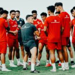 Pemain Timnas Indonesia berlatih di Stadion Pakansari menjelang laga melawan Kamboja di Piala AFF 2026.