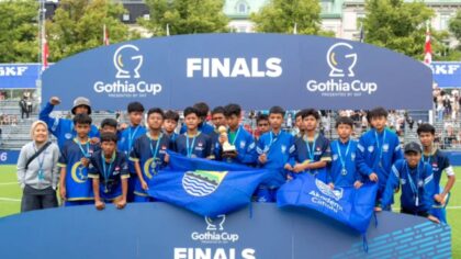 Skuad Putri Tangsel City FC merayakan pencapaian bersejarah di Gothia Cup 2026.