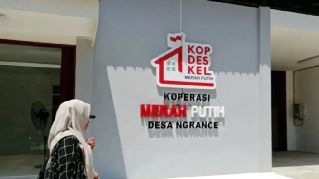 Anggota Komisi VIII DPR RI Selly Andriany Gantina saat memberikan keterangan terkait wacana penyaluran bansos.