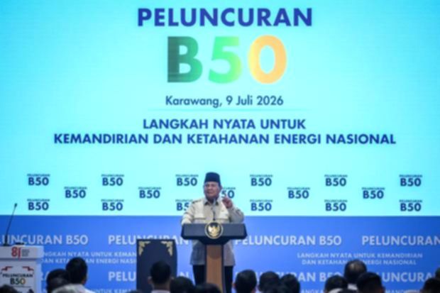 Pipa penyaluran bahan bakar biodiesel di fasilitas distribusi energi nasional.