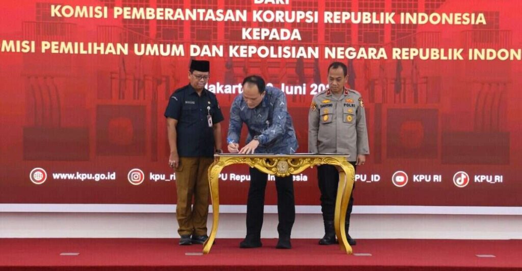 korupsi kini tidak lagi hanya berfokus pada penindakan pelaku, tetapi juga memastikan aset hasil kejahatan dapat kembali memberi manfaat bagi negara dan masyarakat. Pendekatan asset recovery atau pemulihan aset semakin menjadi instrumen penting dalam memperkuat efek jera sekaligus memulihkan kerugian negara. Foto: Dok KPK