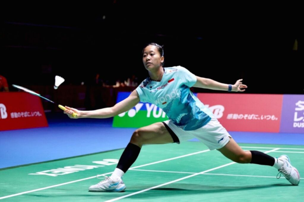 Putri Kusuma Wardani saat bertanding di babak semifinal Japan Open 2026 di Tokyo Metropolitan Gymnasium.