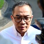 Presiden Prabowo Subianto saat memberikan arahan terkait penguatan industri perkapalan nasional bersama pihak terkait.