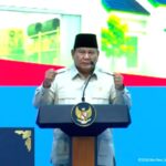 Presiden Prabowo Subianto memberikan arahan kepada jajaran perwira tinggi TNI di Jakarta.