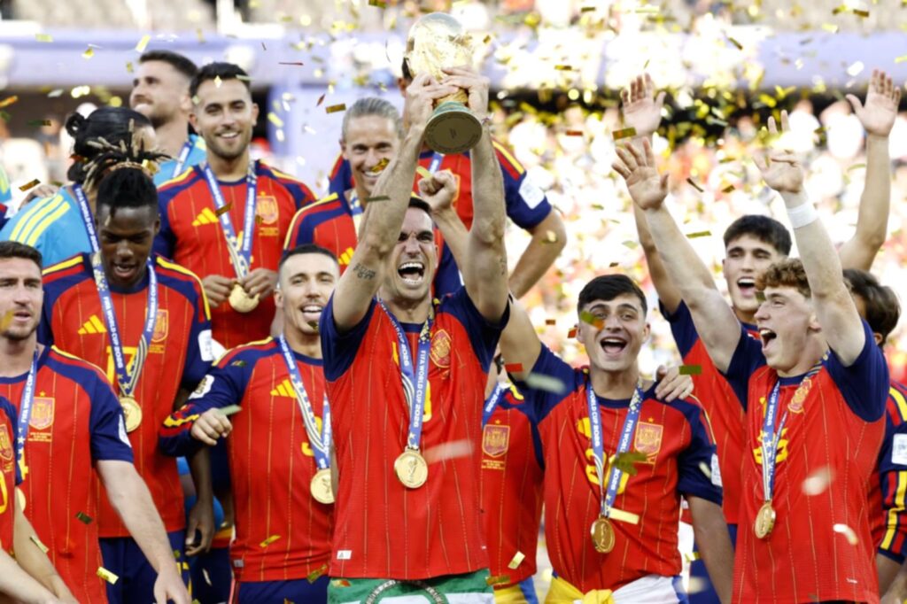 Fabian Ruiz saat merayakan kemenangan Spanyol di Piala Dunia 2026