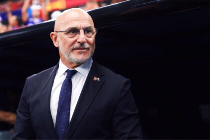 Luis de la Fuente dan Lionel Scaloni berhadapan di final Piala Dunia 2026