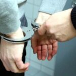 Kapolres Tabanan memberikan keterangan pers terkait penetapan lima tersangka kasus pengeroyokan di Baturiti.