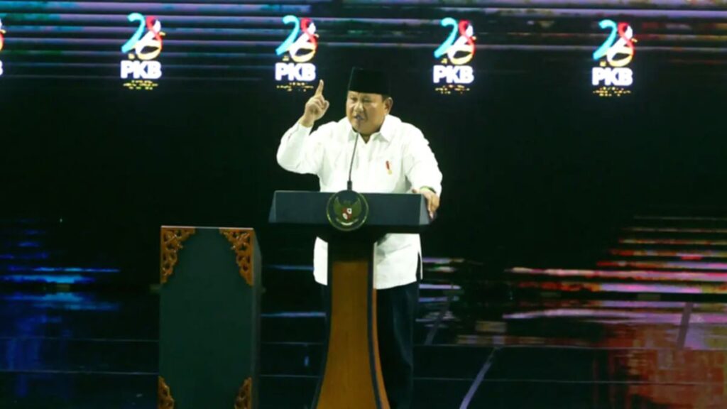 Presiden Prabowo Subianto saat menyampaikan pidato di acara Hari Lahir ke-28 PKB di Jakarta Convention Center.