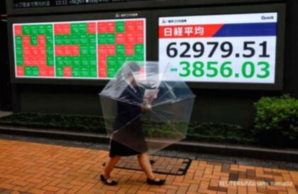 Tampilan layar pergerakan indeks saham bursa Asia yang mengalami penguatan tipis pada sesi perdagangan pagi.