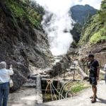 Pemandangan Gunung Ungaran yang sedang dikembangkan untuk potensi energi panas bumi sebesar 55 MW