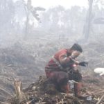 Menteri Kehutanan Raja Juli Antoni saat memberikan keterangan terkait penanganan kasus karhutla di Indonesia.