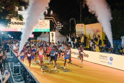 Michael Kimani Kamau saat berlari dalam ajang Maybank Marathon 2026 di Gianyar, Bali.