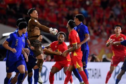 Tim nasional Vietnam berlatih di Stadion My Dinh jelang laga leg kedua final Piala AFF 2026 melawan Thailand.