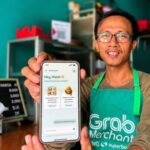 Pemilik Warung Bude Pecel Khas Wonogiri menggunakan teknologi AI untuk mengoptimalkan operasional bisnis kuliner