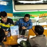 Menteri Koordinator Bidang Perekonomian Airlangga Hartarto saat memberikan keterangan pers terkait kebijakan ekonomi nasional.