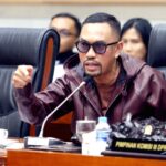 Polisi mengamankan area lahan terbakar seluas lima hektare di Desa Rawa Bangun, Indragiri Hulu, Riau.