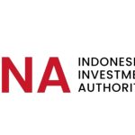 Logo Indonesia Investment Authority (INA) dengan latar belakang gedung perkantoran di Jakarta.