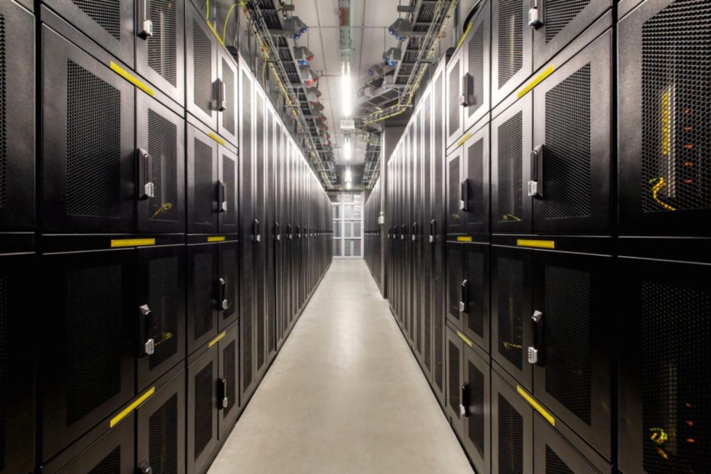 Konsumsi listrik data center yang dilayani PLN capai 2.378 GWh