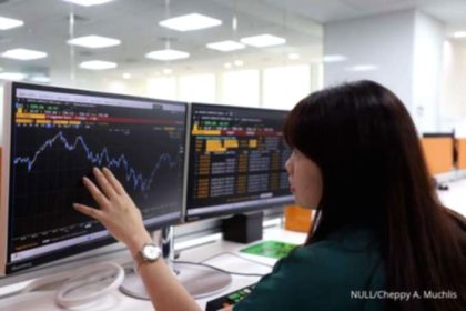 Suahasil Nazara saat prosesi pelantikan resmi sebagai Menteri Keuangan RI di Jakarta