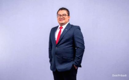 Direktur Mirae Asset Sekuritas Indonesia Tomi Taufan saat memberikan pandangan mengenai strategi investasi.