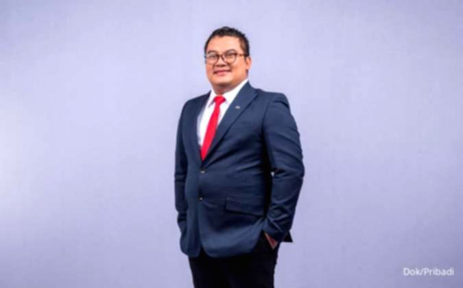 Direktur Mirae Asset Sekuritas Indonesia Tomi Taufan saat memberikan pandangan mengenai strategi investasi.
