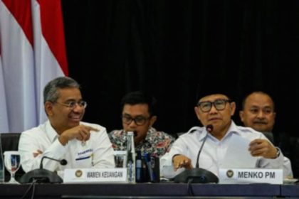 Suahasil Nazara saat mengikuti upacara pelantikan sebagai Menteri Keuangan di Istana Merdeka, Jakarta.