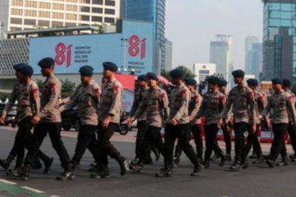 Asisten Utama Kapolri Bidang Perencanaan Umum dan Anggaran, Wahyu Hadiningrat, saat memberikan keterangan pers.