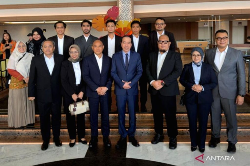 Presiden ke-7 RI Joko Widodo berbicara dalam forum Penang Peace Dialogue di Malaysia