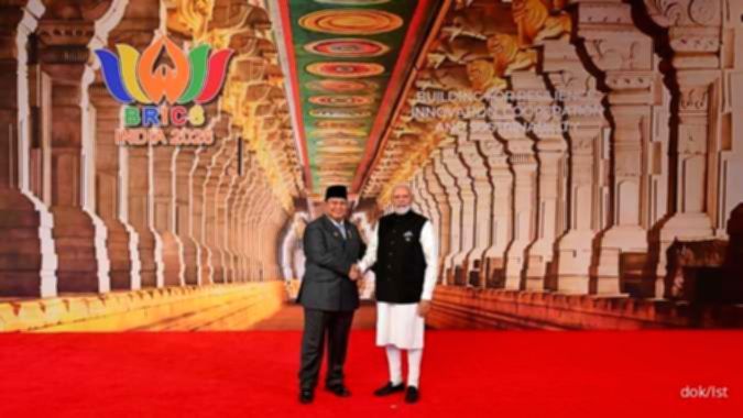Presiden Prabowo Subianto menyampaikan pidato dalam forum KTT BRICS 2026 di Bharat Mandapam, New Delhi.