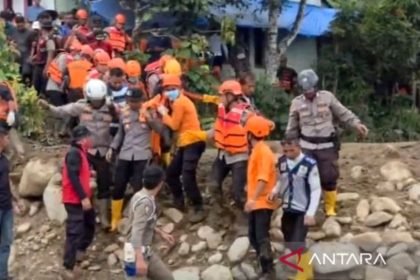 Korban terakhir banjir bandang Solok ditemukan, operasi SAR dihentikan